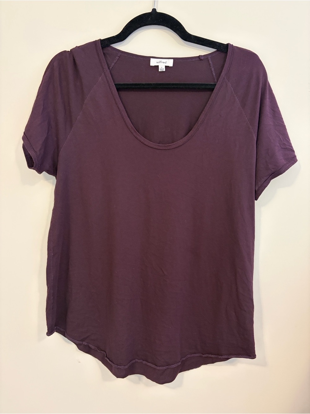 Wilfred Deep Plum Scoop Neck Short Sleeve Tee